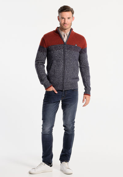 Marineblauwe en roestkleurige herensweater