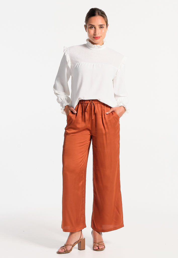 Women's rust pants with elastic