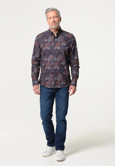 Chemise homme foncée avec fleurs en ton sur ton