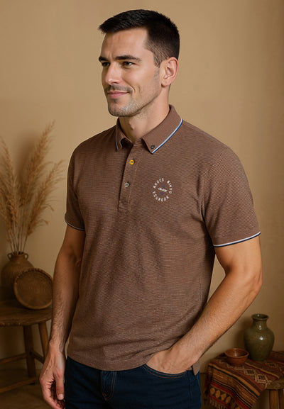 Polo homme kaki et finitions contrastées
