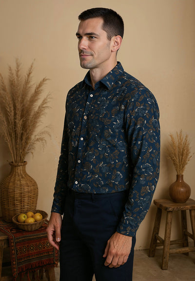Chemise homme bleue avec imprimé végétal