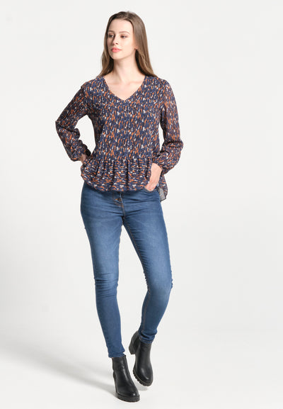 Lightweight women's blouse with artistic print