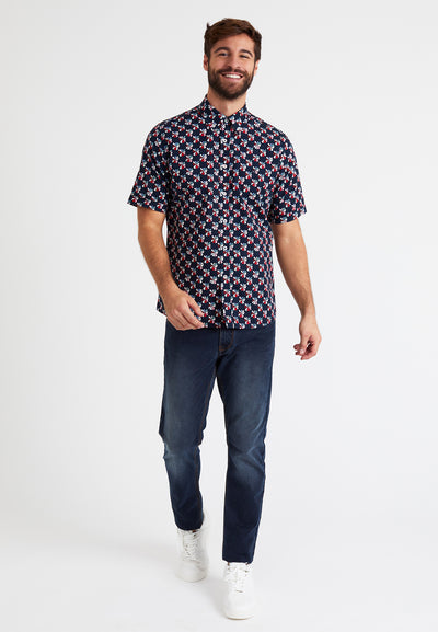 Men's shirt, abstract print, buttoned collar