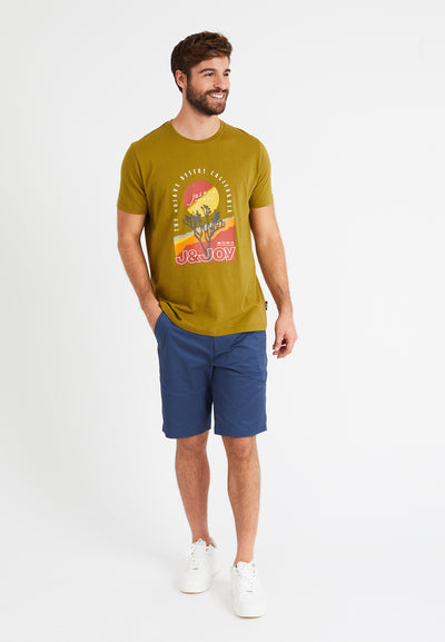 Men's khaki T-shirt with front pattern