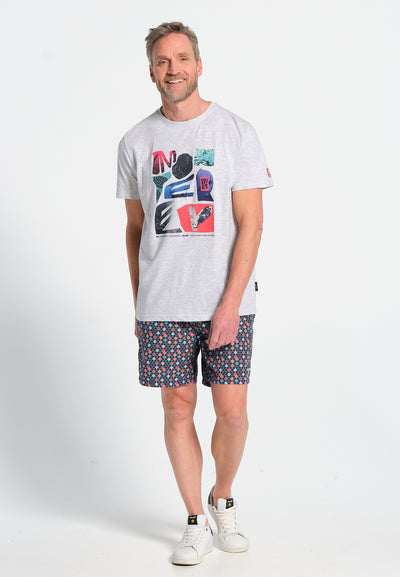 Men's light gray T-shirt with front pattern