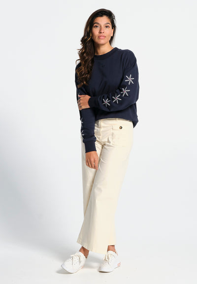 Women's navy blue sweatshirt, round neck, embroidered flowers on the sleeves, ribbed finishes